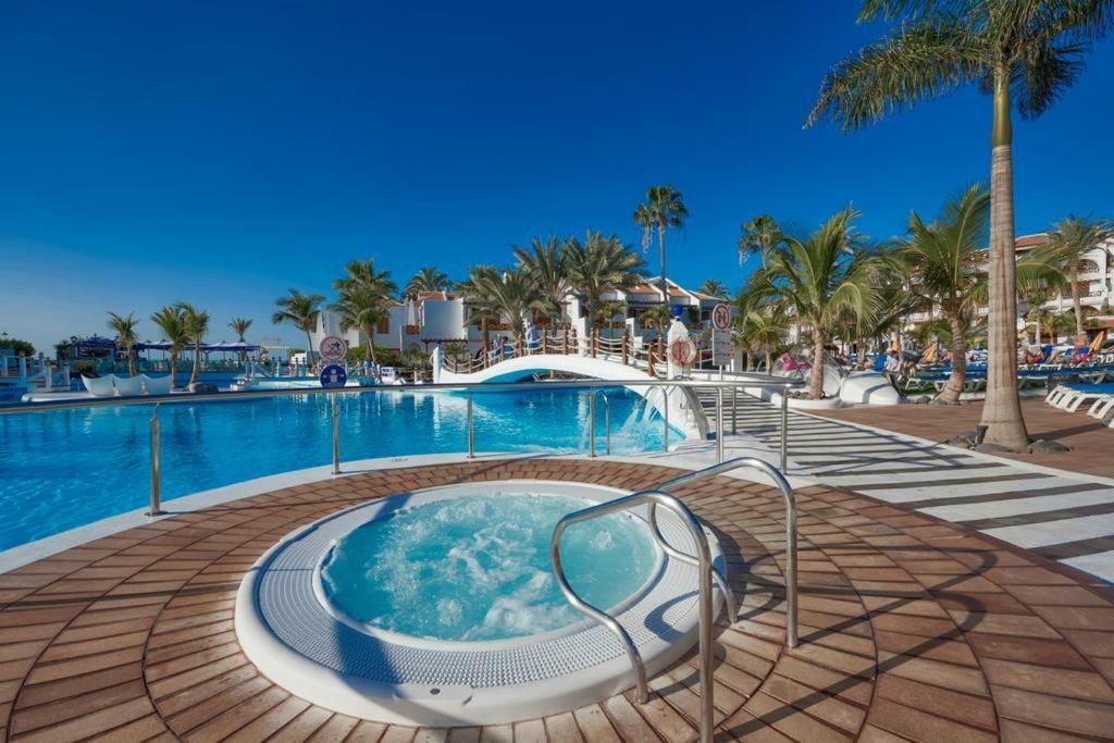 Apartments In The Golden Mile Tenerife Playa de las Americas  Exterior photo